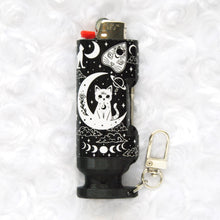 Load image into Gallery viewer, Salem Hemp+Poker Lighter Case