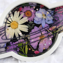 Load image into Gallery viewer, Cosmic Blossoms Resin Tray