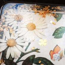 Load image into Gallery viewer, Butterfly Garden Resin Tray