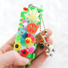 Load image into Gallery viewer, Happy Daisy Charm - Blue