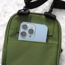 Load image into Gallery viewer, Wildflowers Smell-Proof Crossbody Bag (Forest)
