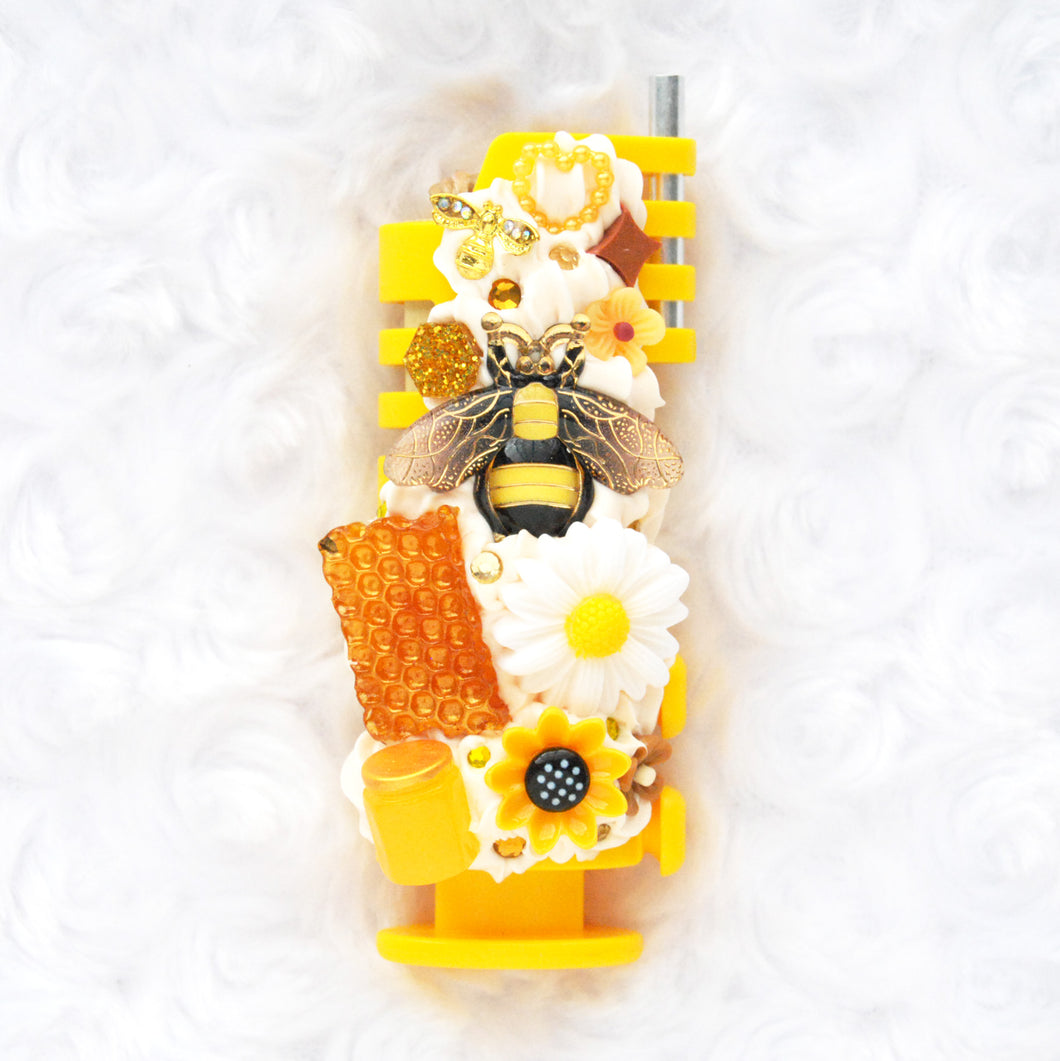 Bumble Bee Lighter Case