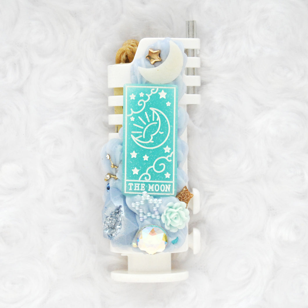 Tarot Pastel Moon Lighter Case