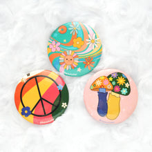 Load image into Gallery viewer, Peace &amp; Love Button Pin Set
