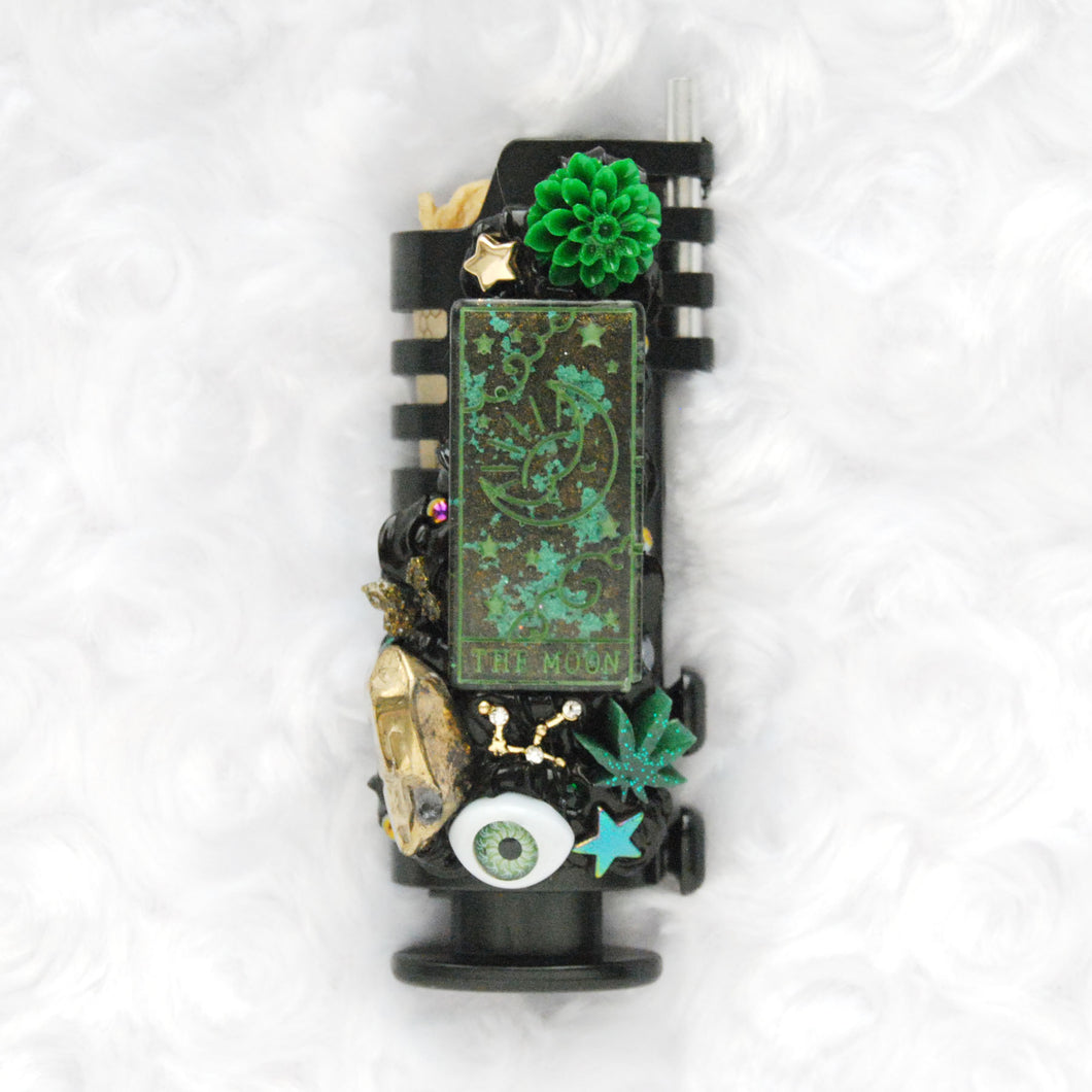 Tarot Emerald Moon Lighter Case
